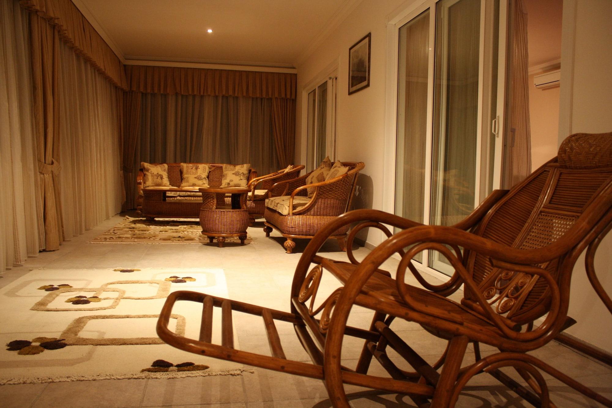 Kaspia Sahil Hotel Lankaran Exteriör bild